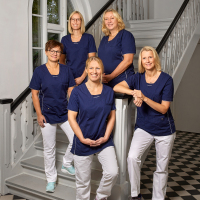 2022-178-Oejenlaege-Hanne-Gjerloeff-Roed-20x30-012